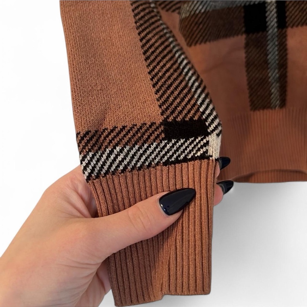Max Studio Plaid V-Neck Sweater Brown Black XS - Picture 6 of 9